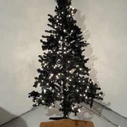 6 Foot Black Christmas Tree