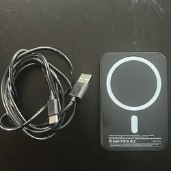 Magnetic portable charger for iPhone SEND OFFERS