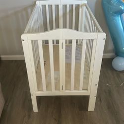 Mini Crib / Foldable Crib 