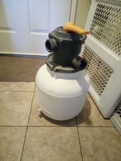 BestWay -FlowClear 1500 Gph Above Ground Sand Filter Pump