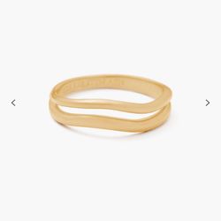 Kirstin Ash Gold Ring (Onda Ring) Size 6