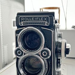 Rolleiflex 2.8F - Planar 80/2.8 - Full Leather Case