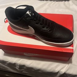 Nike Court Vision Lows