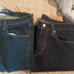 Arizona And Levi's 32X34 Jeans