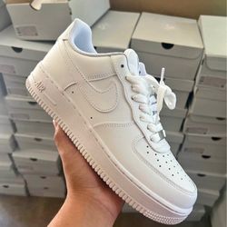 Men’s White AirForce 