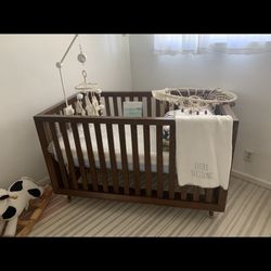 Baby Crib 