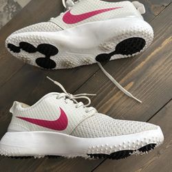 Womens Size 9 Nike Golf Shoe Pink