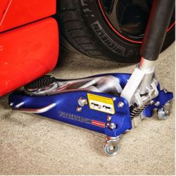 Pittsburgh Low- Pro  1.5 Ton 3000 lbs  Rapid Pump Aluminum  Racing Jack