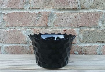 Vintage Colony Whitehall Black Potpourri Bowl