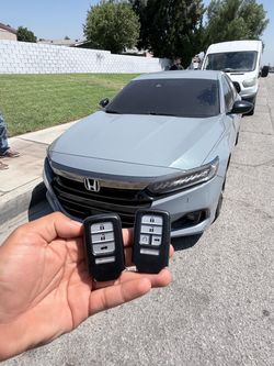 Car Keys N Remotes/ Llaves Con Control🚗✅
