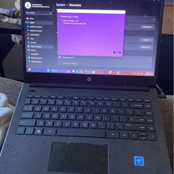HP TOUCH SCREEN LAPTOP
