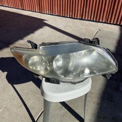 2009 2010 Toyota Corolla Headlights 