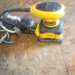  DEWALT 1/4 INCH PALM SANDER