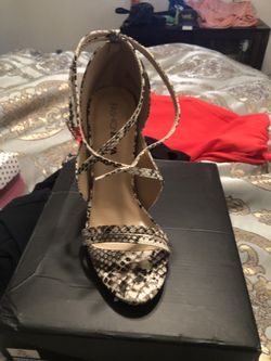 Ladies Snake skin heels