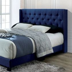 😲👉   BLUE FABRIC TUFTED ACCENTS CAL KING SIZE BED FRAME - CAMA