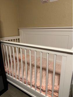 Baby crib