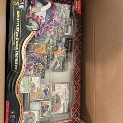 Paldean Fates Premium Collection 