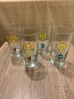 Set of 4 juice glasses