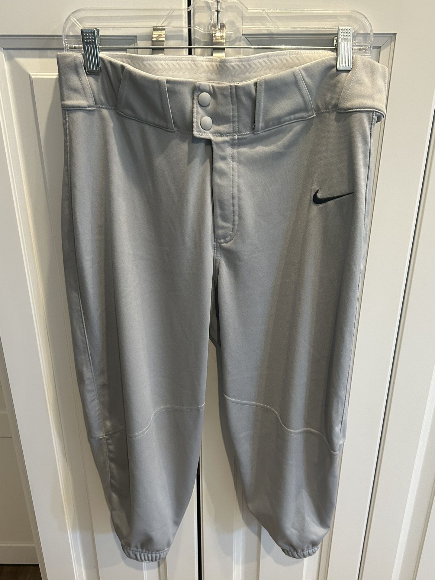 Nike Baseball Knickers - Men’s Size Medium - Gray