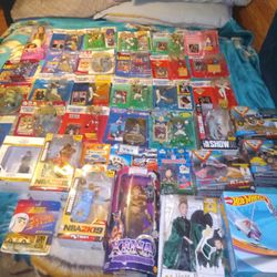 Sports Figurines , Action Figurines, Harry Potter, Hotwheels , Monster Jam Etc