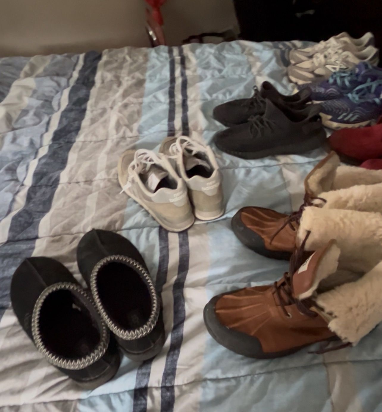 Men’s Shoes More Than One Pair And Sizes Range From 10-11(10.5 Included)