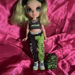 Rainbow High Jade Hunter