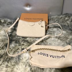 Louis Vuitton Purse
