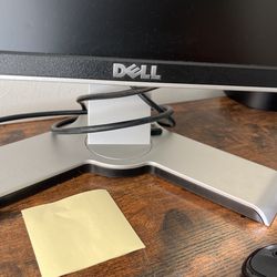 Dell monitor 19” Thumbnail