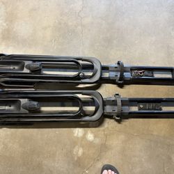 Yakima Highroad  Pair