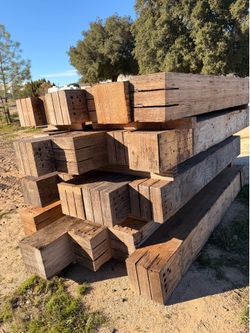 Wood beams/lumber/