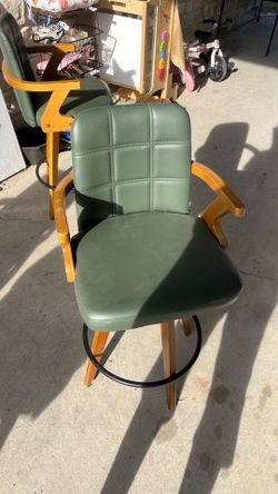 4 chairs