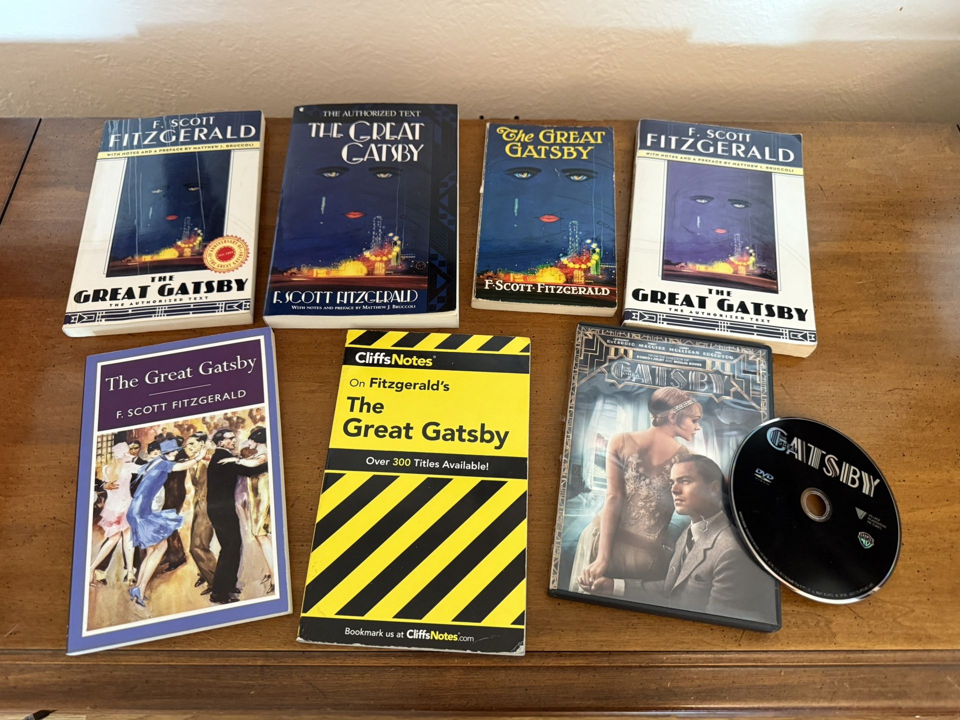 LOT Great Gatsby Books DVD Movie Cliffnotes Roaring 20’s Party ALL FOR