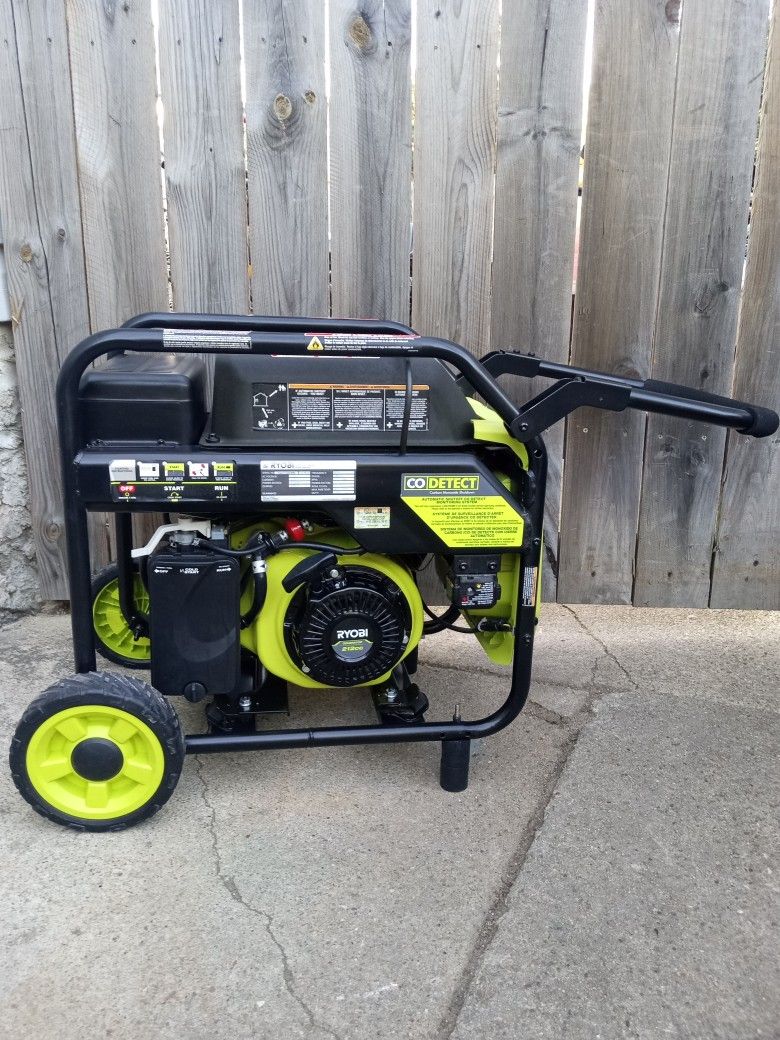 Like-New Ryobi 4000-Watt Recoil Start Gas Powered Inverter Generator With CO Shutdown Sensor