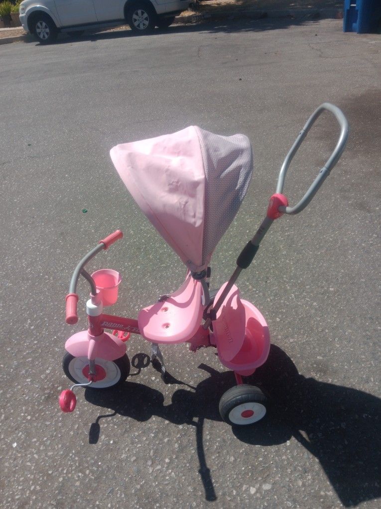 !! Tricycle  Stroller  Radio  Flyer
