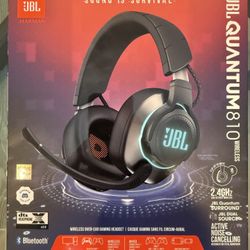 New JBL Quantum 810 Wireless Over-Ear Gaming Headphones PC PS4/5 Xbox & Switch 1/2