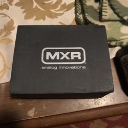 Classic Distortion In Package 