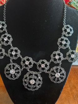 Liz Claiborne Fashion Silver Necklace