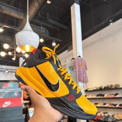 Kobe 5 Protro “Bruce Lee”