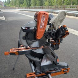 12" Sliding Compound Miter Saw