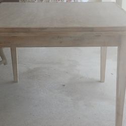 Beautiful RESTORATION HARDWARE STONE TABLE