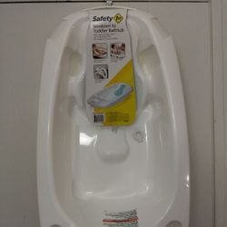 Safety 1st Bathtub