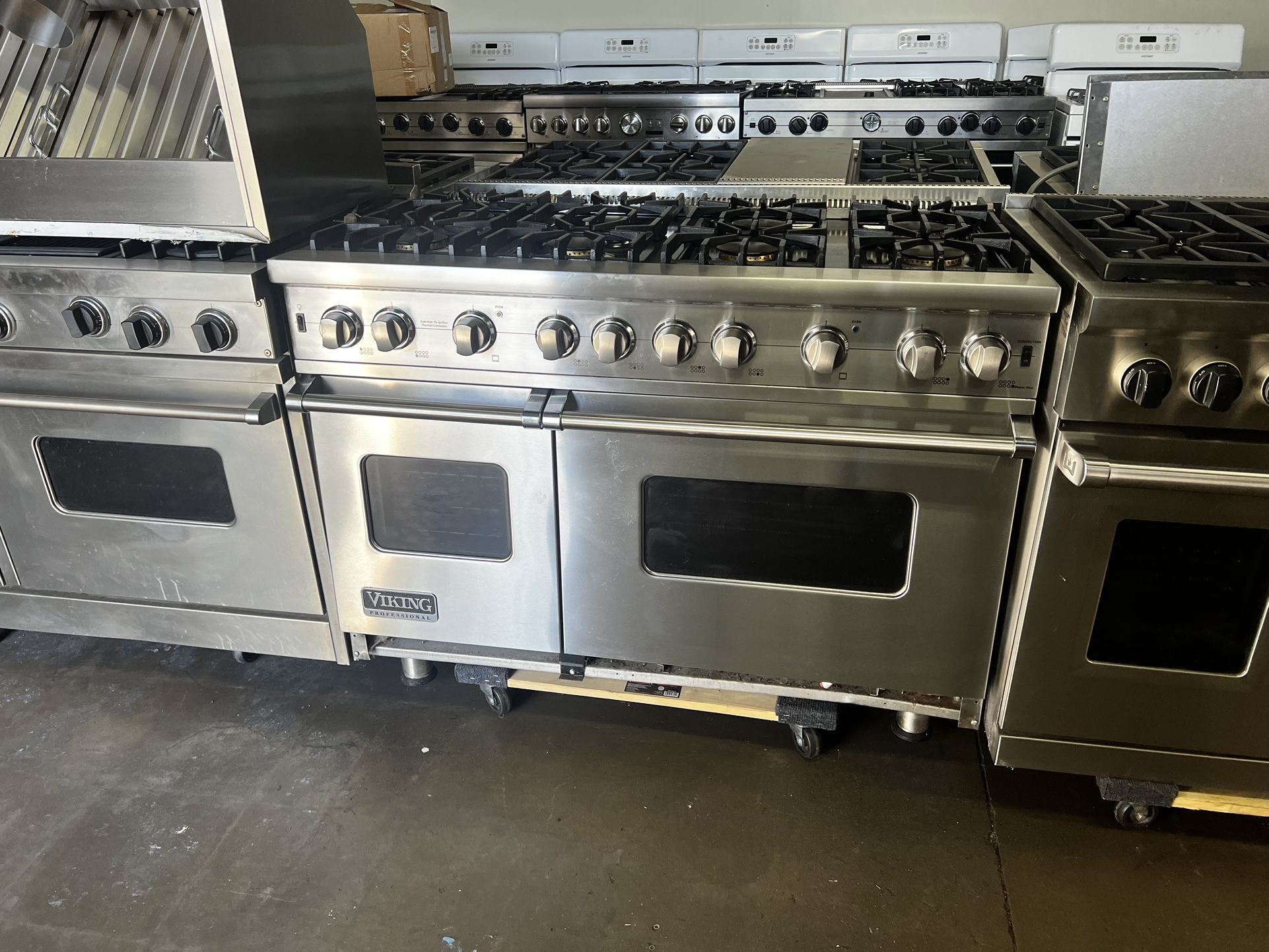 Viking 48”Wide Gas Range Stove Stainless Steel 8 Burners 