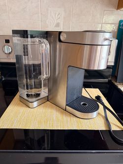 Keurig K-Supreme Plus SMART Single Serve Coffee Maker Black Stainless Steel