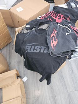 HELLSTAR SHORTS/SHIRTS