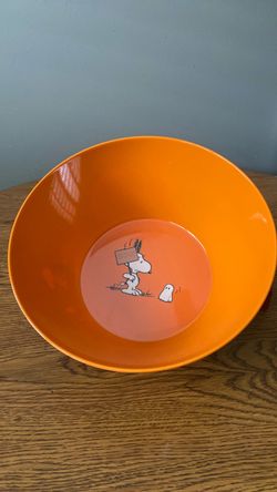 Peanuts snoopy candy bowl