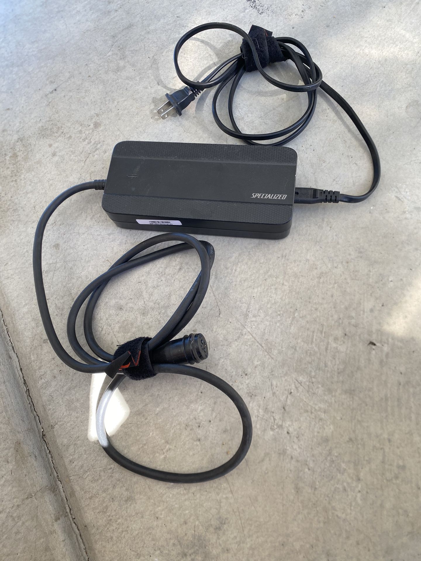 Specialized E-MTB Charger