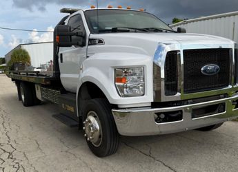 2023 Ford F-650