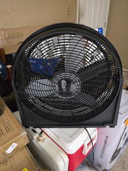 Lasko Large Floor Fan Black
