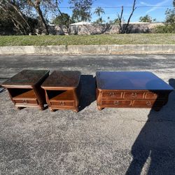 Wooden Coffee Table With Two End Tables, Broyhill