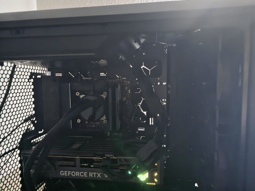 5070 Ti Gaming Pc